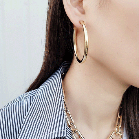 Light Large Hollow Tube Hoop Earrings A Room of Her Own